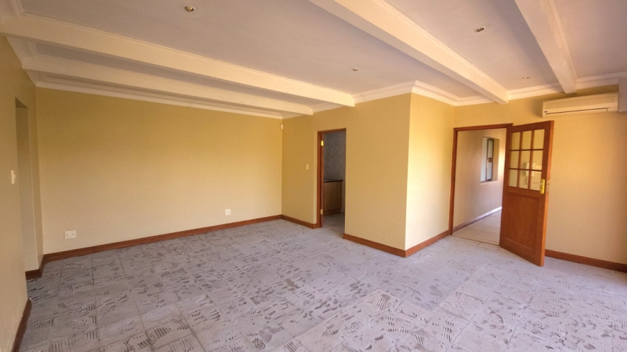 3 Bedroom Property for Sale in Birdwood Estate North West